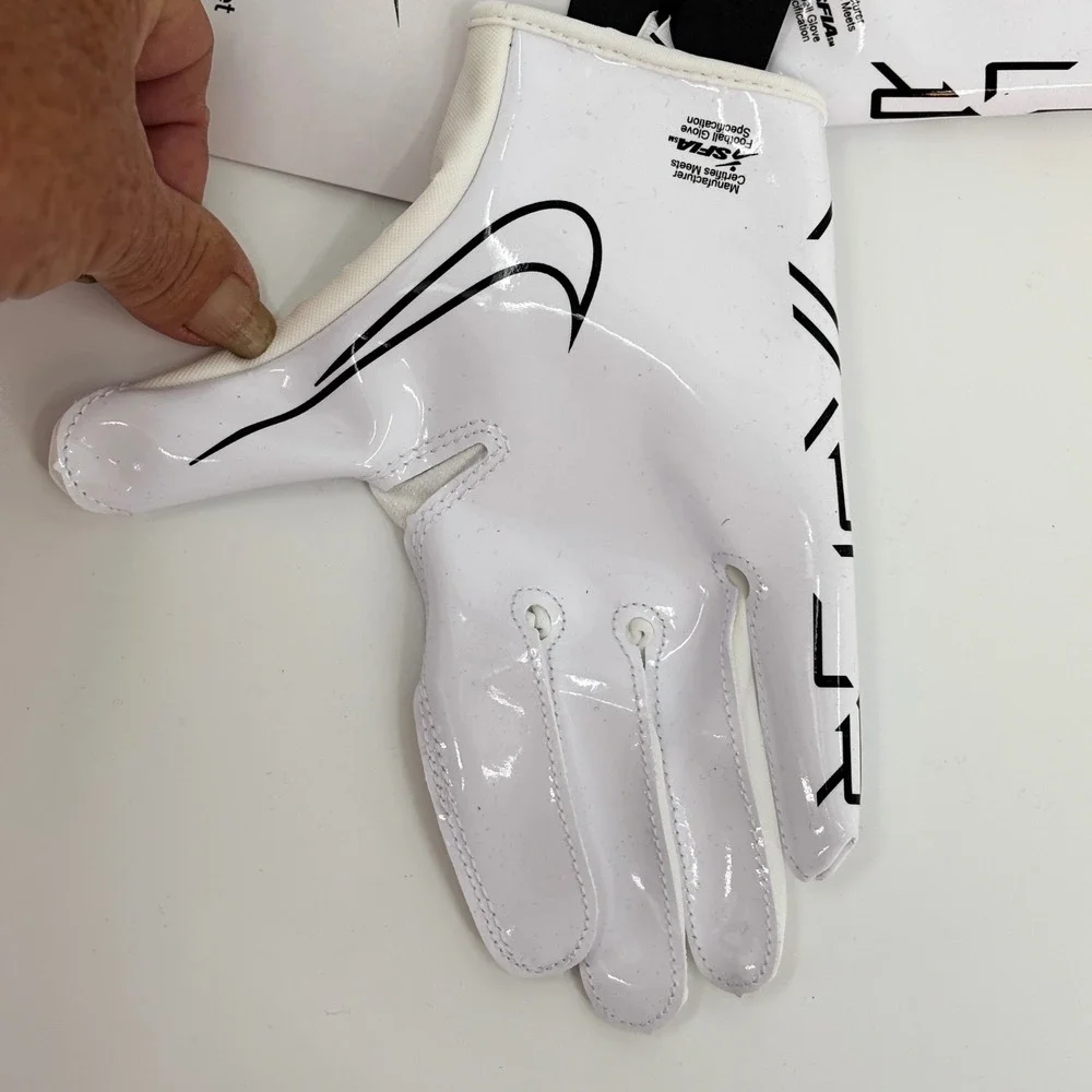 Nike Vapor Jet Football Gloves Youth Small White Black New